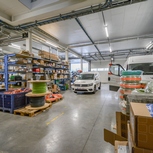 Villa met magazijn