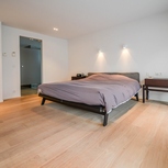 Villa met magazijn